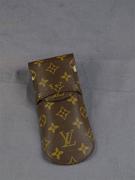 etui a lunette louis vuitton|Les collections de Louis Vuitton : Étui à lunettes de .